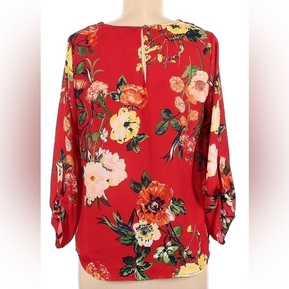 NWT Charming Charlie’s Long Sleeve Red Flowy Floral Lace up Front V-neck Blouse - Picture 3 of 7